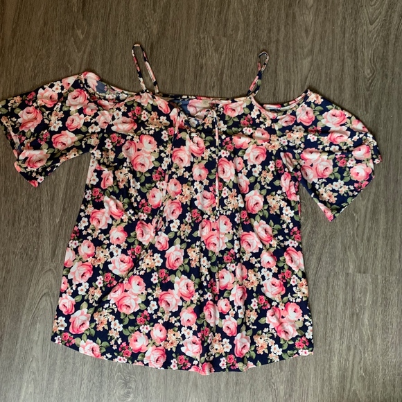 Free Kisses Tops - Floral Cold Shoulder Top